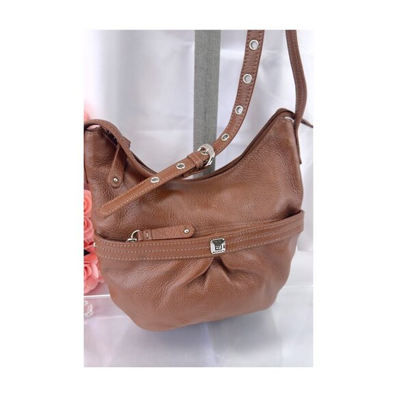 Stone Mountain Boho-Chic Pebbled Leather Crossbody β Warm Brown - Picture 6 of 9